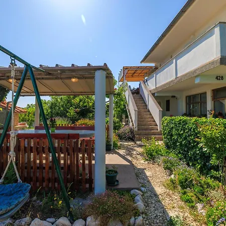 Апартаменты Stojna